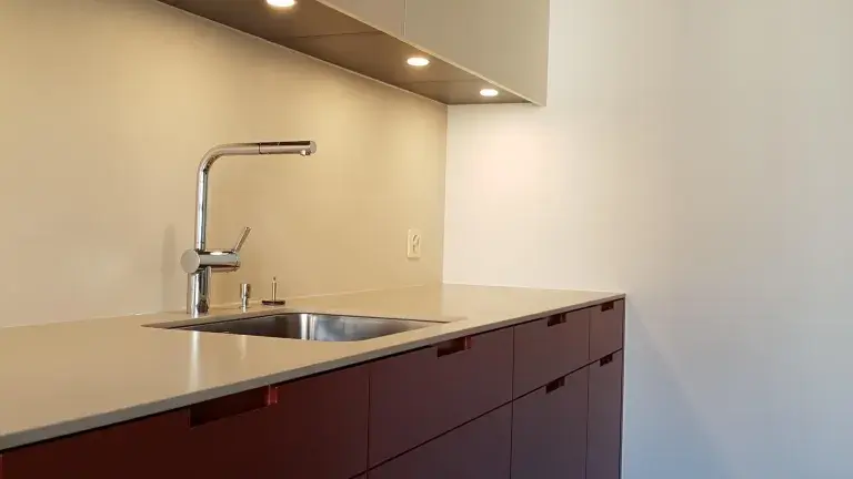 Griffleisten eingefräst